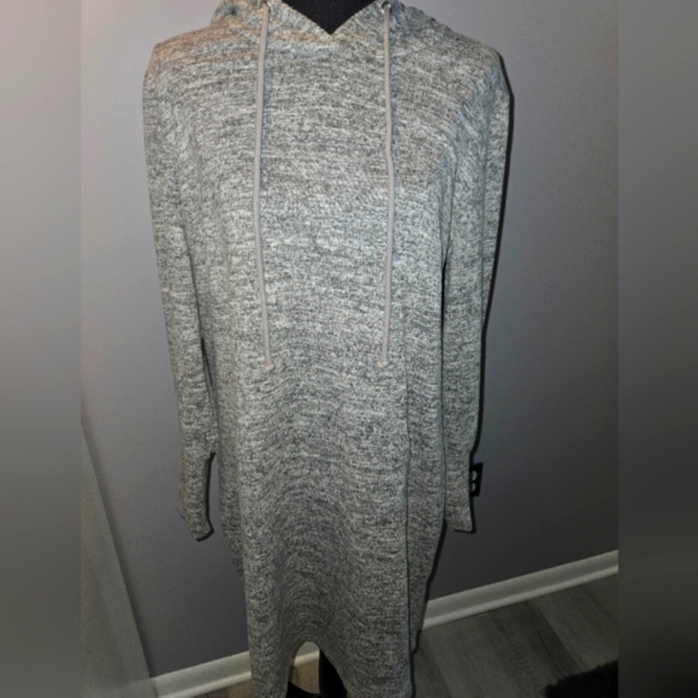 LAST CALL: Tacera Gray Knit Top